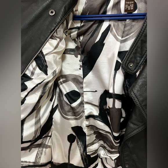 Danier Black Biker Leather Jacket - Picture 9 of 12